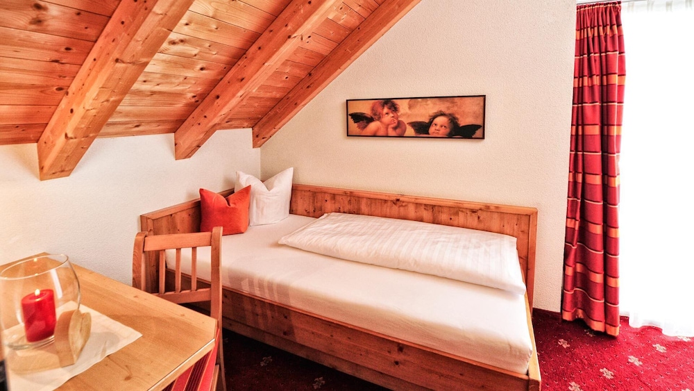 Standard Single Room, Mountain View photo 1