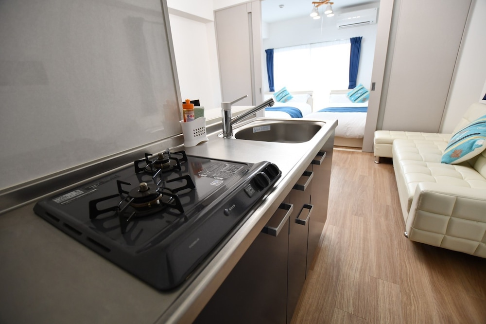Basic Apartment - Photo 5