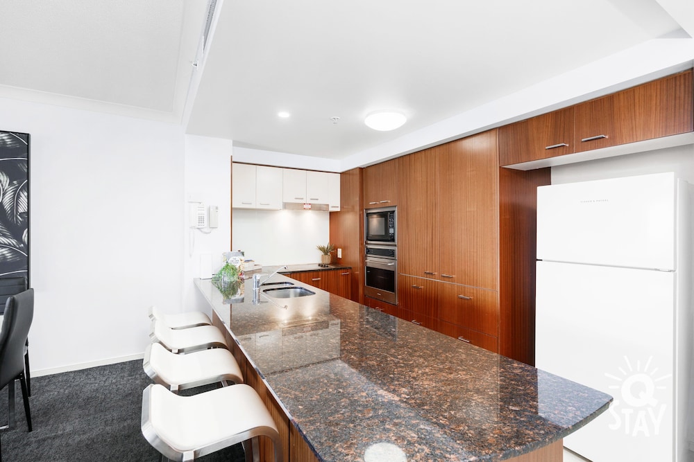 Executive Apartment, 3 Bedrooms - Photo 25