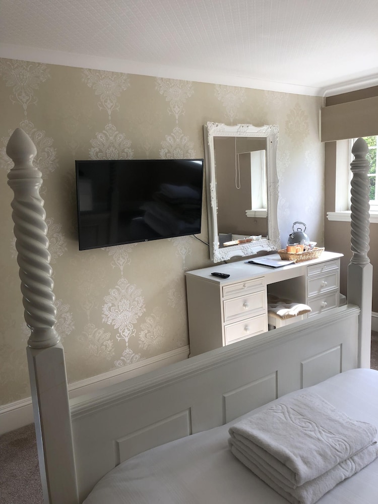 Premium Double Room, Ensuite (4 Poster Bed) photo 3