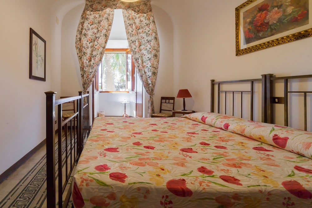 Double Or Twin Room, Sea View (2) photo 1