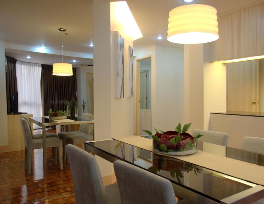 One Bedroom - Photo 9
