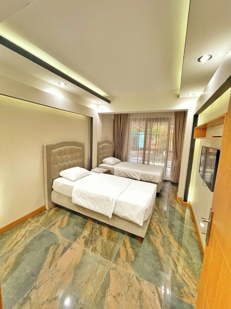 Elite Suite photo 3