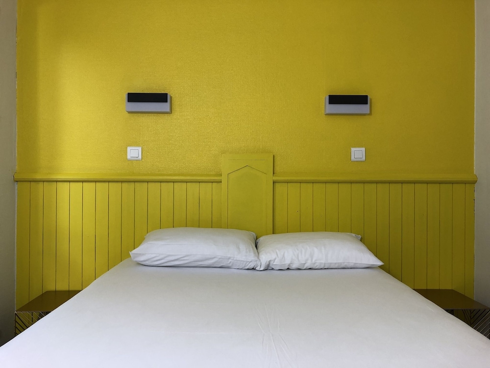 Double Room - Photo 10