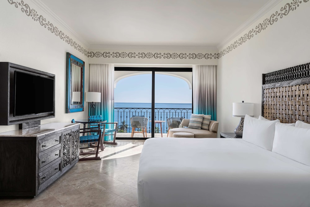 Premier Suite, 1 King Bed, Balcony, Ocean View (Parlor) - Photo 7