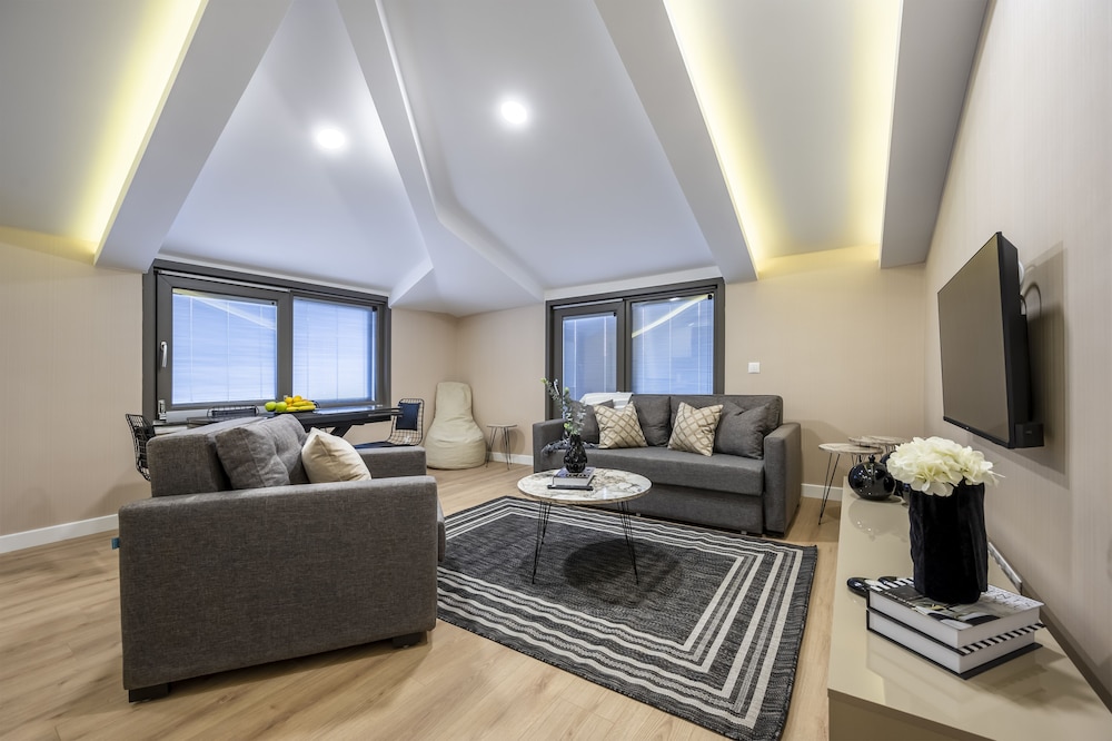 King Terrace Penthouse photo 1