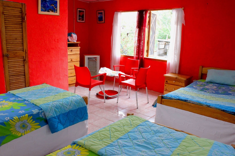 Triple Room, 3 Twin Beds photo 2