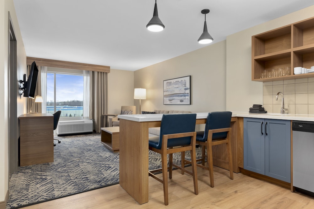 Suite, 1 Bedroom (Pet Friendly) photo 3