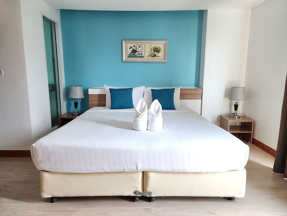 Deluxe Double Room - Photo 4