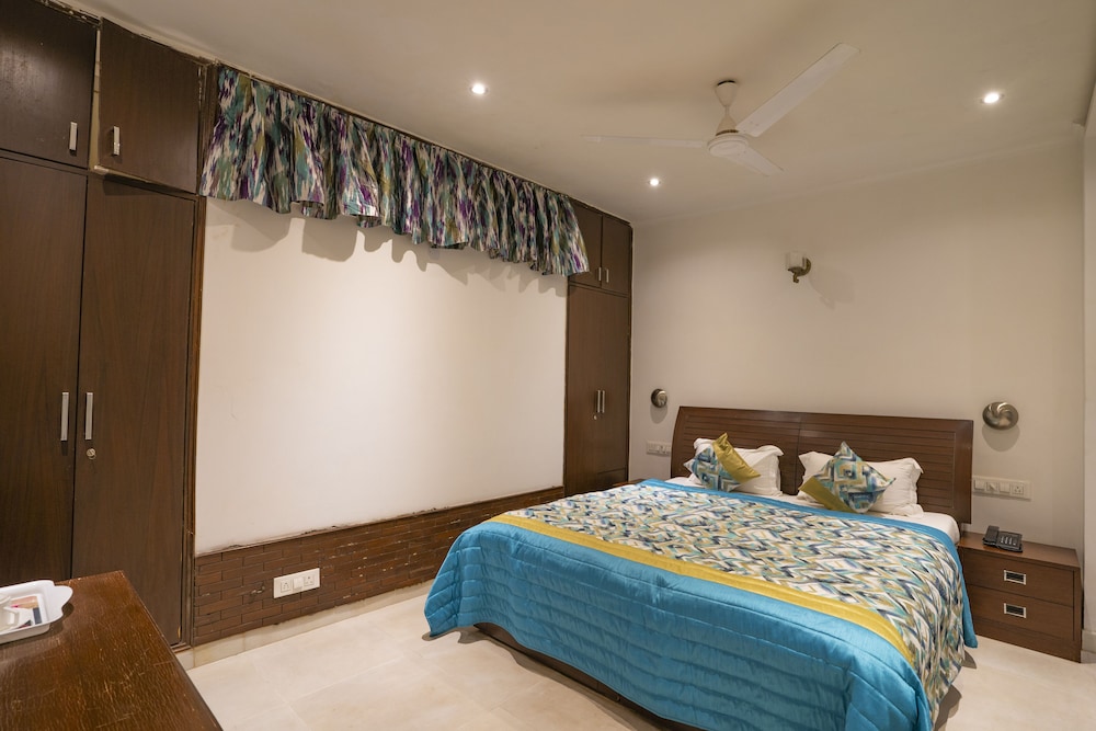 Deluxe Room - Photo 3