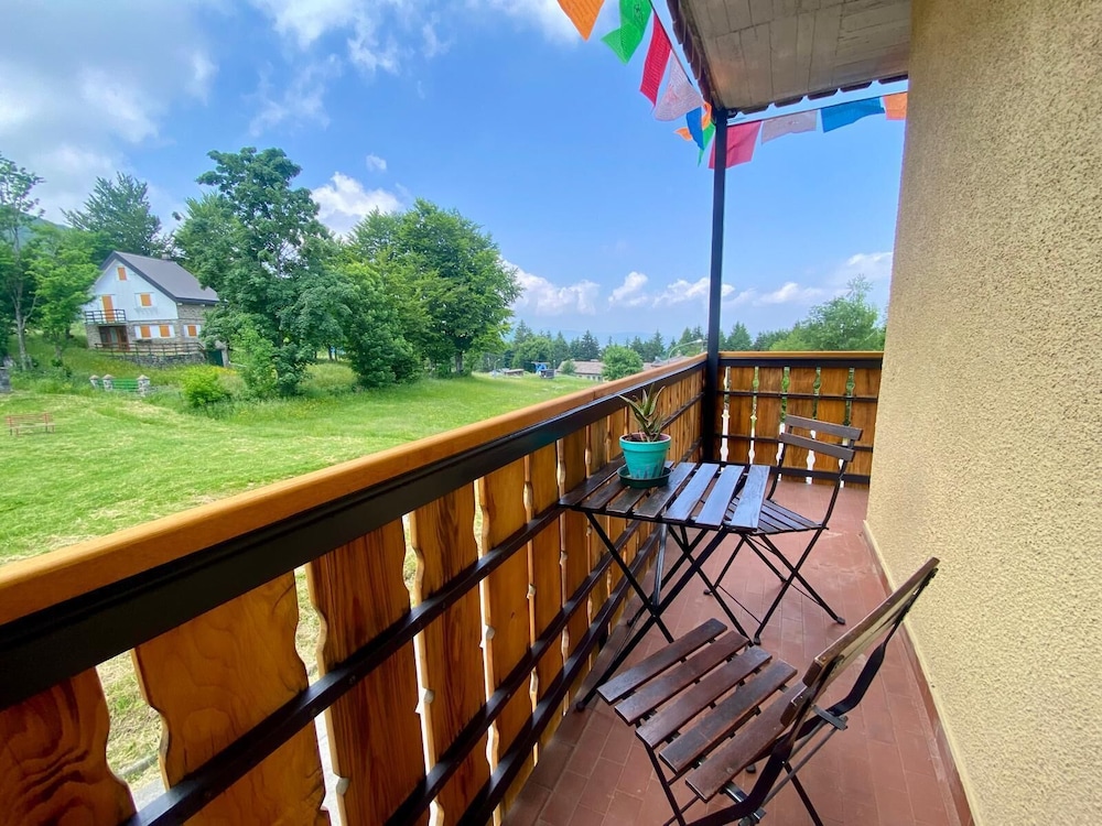 Single Room, Balcony