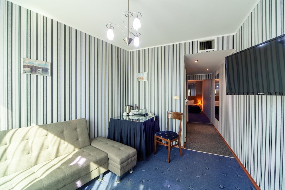 Deluxe Apartment, 1 Bedroom, City View photo 2