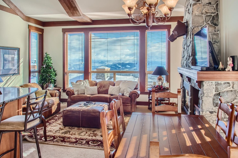 Stonegate Resort Unit A403 | 3 BR + LOFT photo 1
