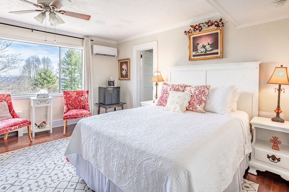 English Country Room