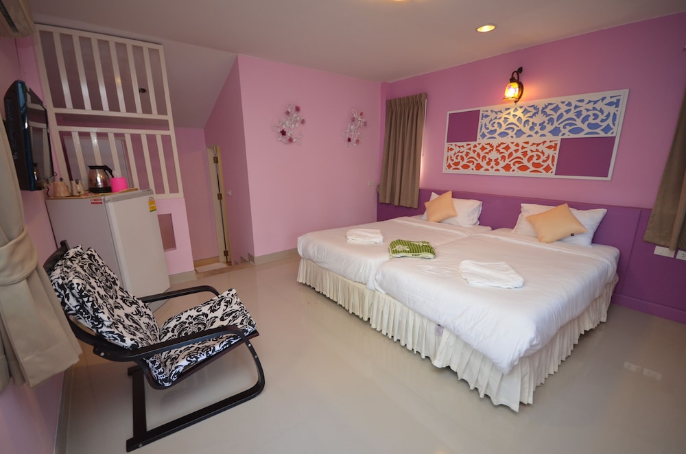 Villa photo 3