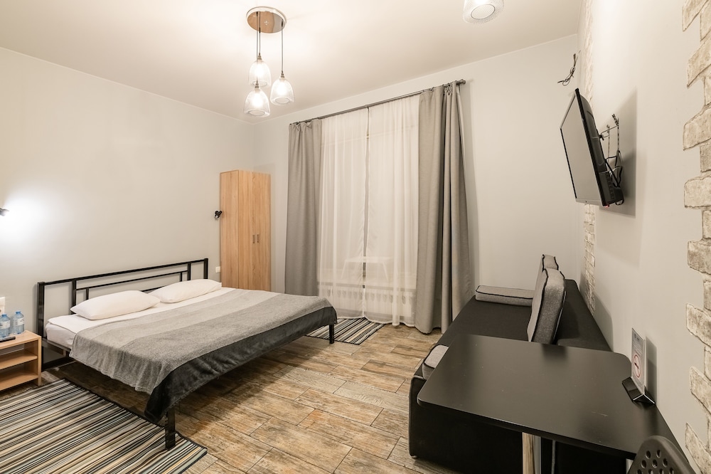Family Quadruple Room (8) photo 3