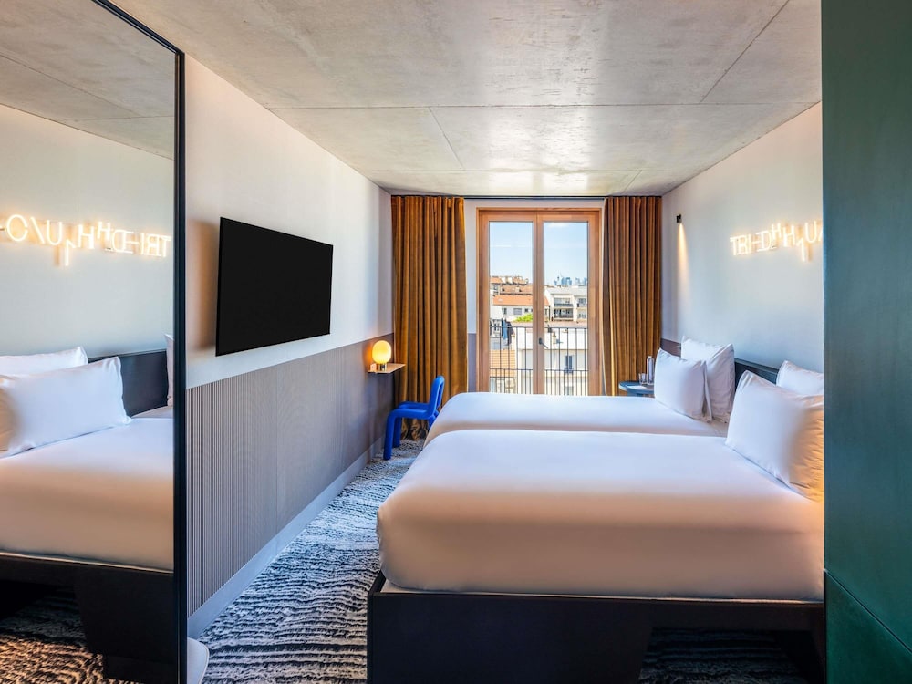 Room, 2 Twin Beds (TRIBE Extra) photo 3