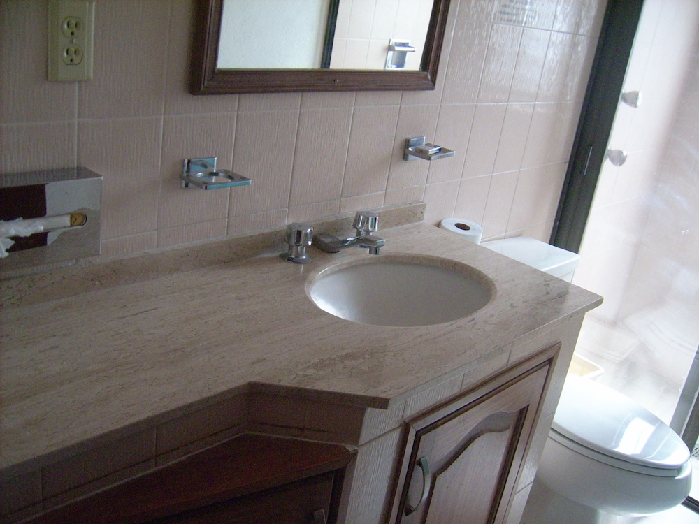 Villa photo 2