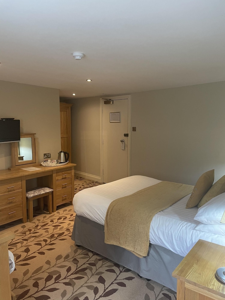 Suite, Ensuite photo 3