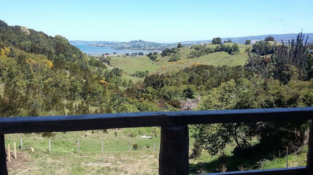Classic Cabin, 2 Bedrooms, Non Smoking, Hill View photo 2