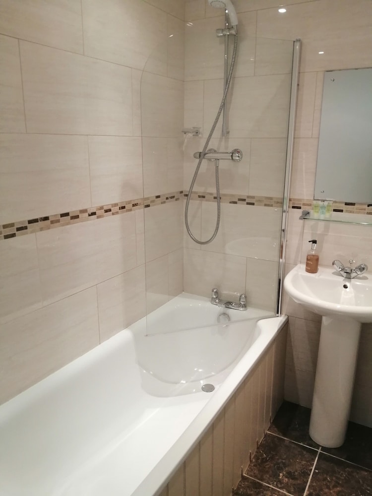Standard Double Room - Photo 5