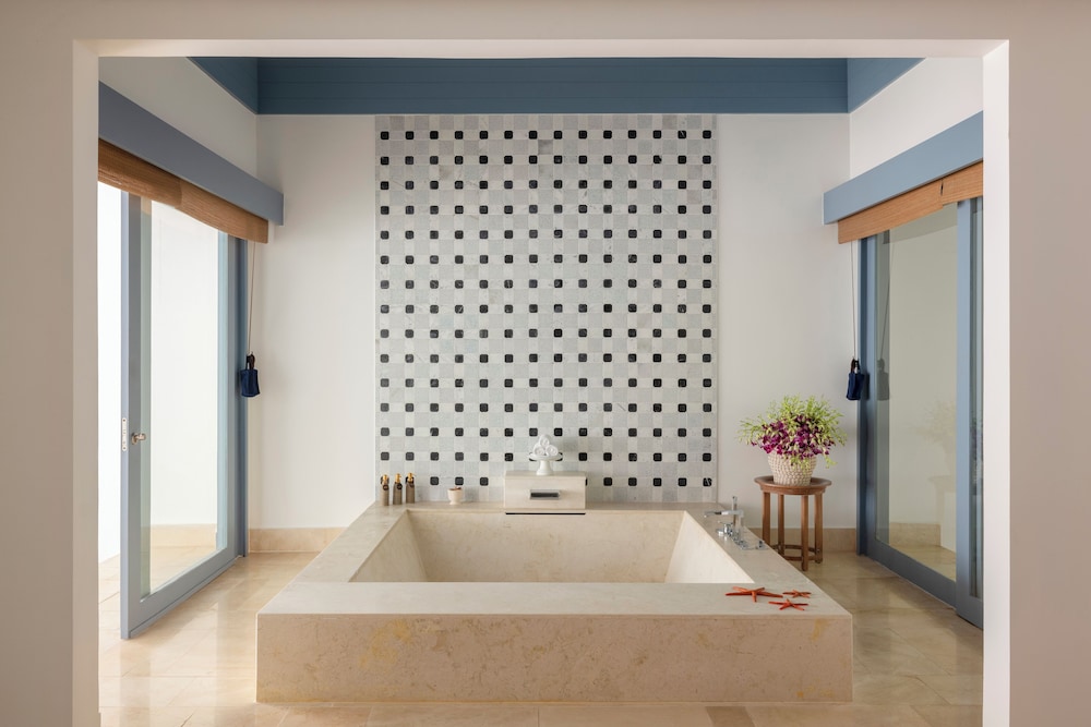 Villa, 2 Bedrooms, Private Pool - Photo 4
