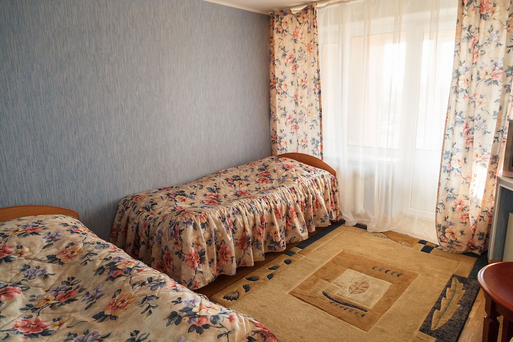 Standard Twin Room photo 3