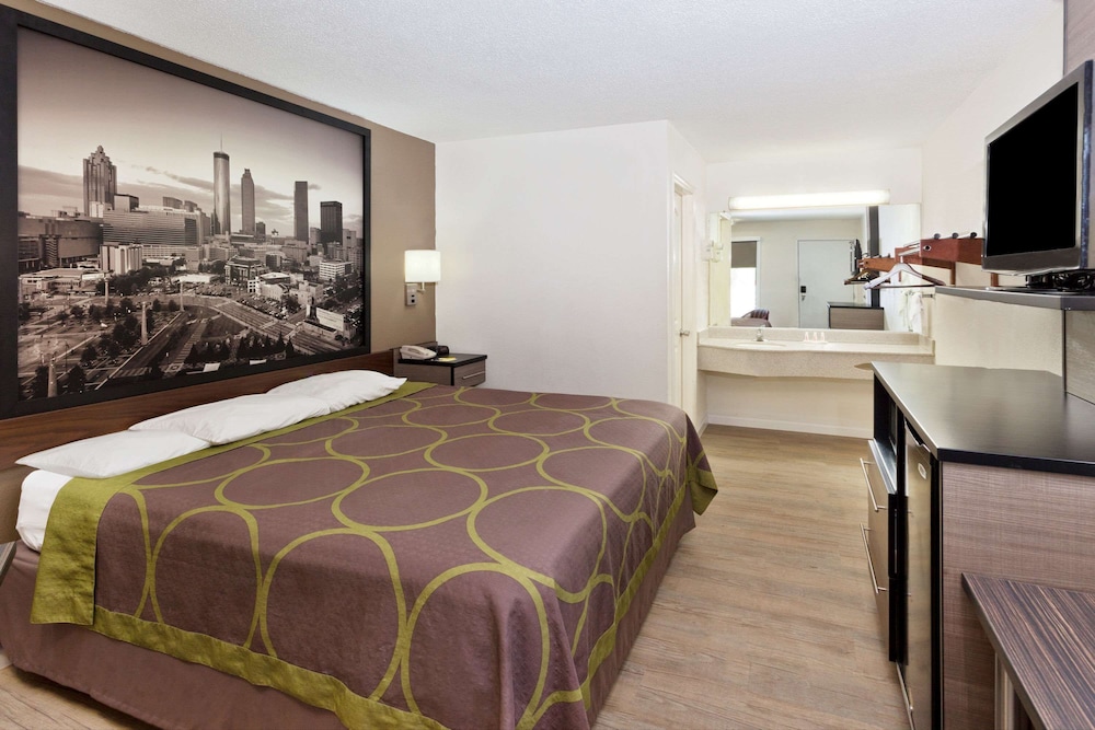 Standard Room, 1 King Bed - Photo 1