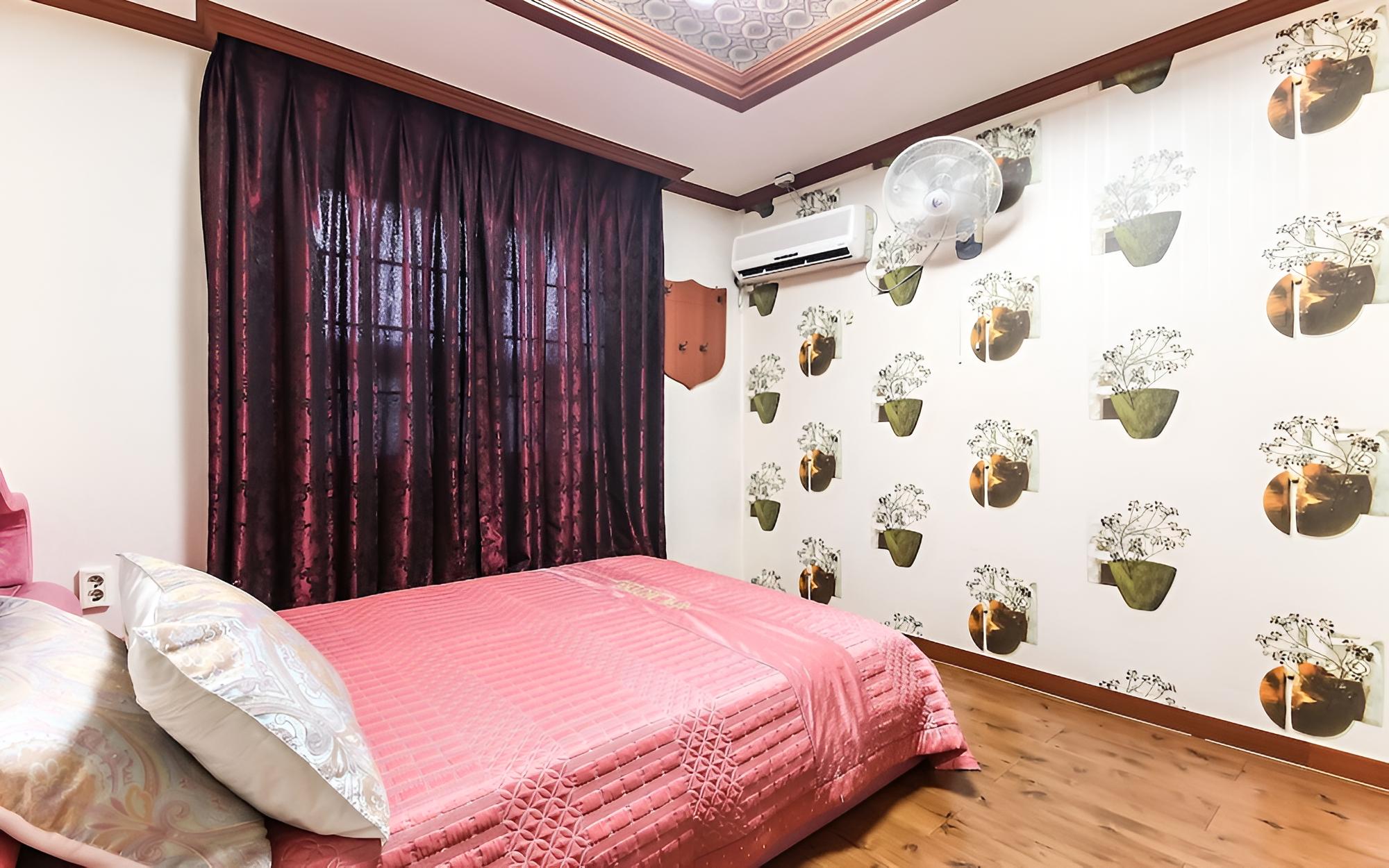 Room (Standard Room)