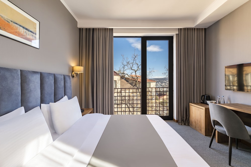 Superior Double Room - Photo 2