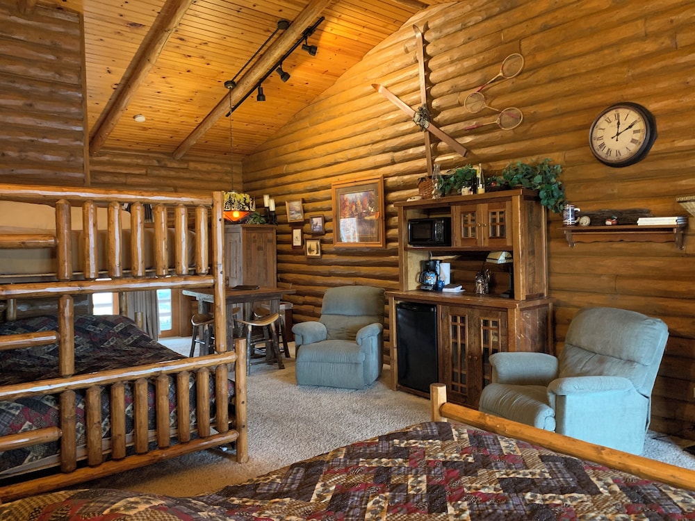 Riverview Premier lodge room (6 person)