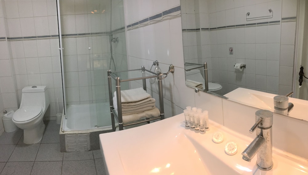 Superior Quadruple Room photo 2