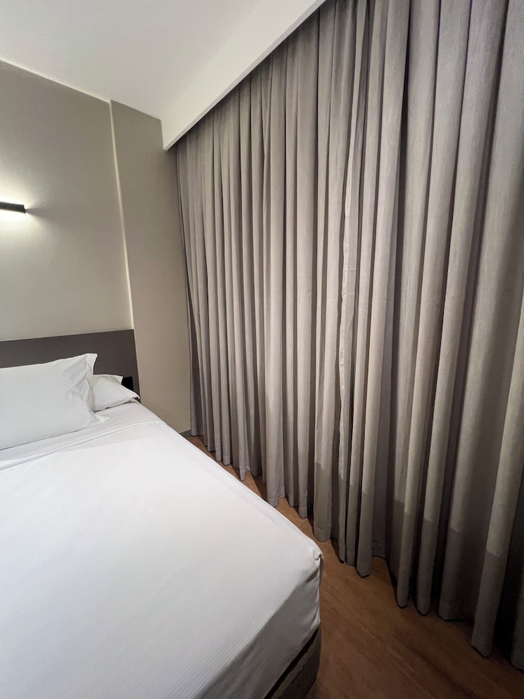 Master Two Double Beds