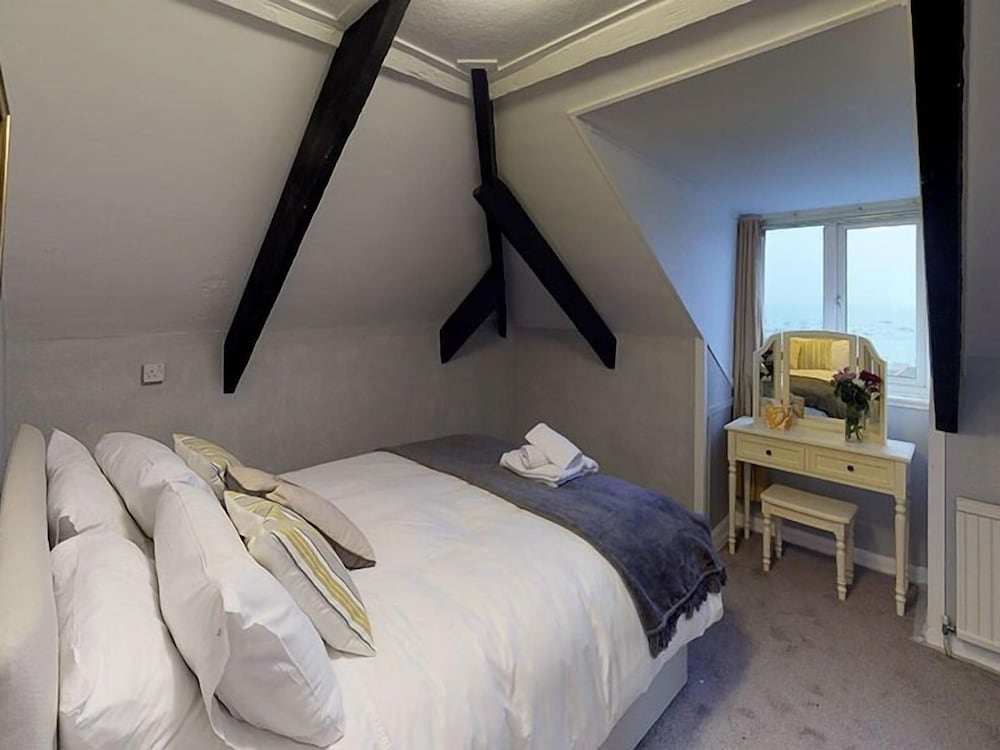 Premium Loft, Ensuite (Crows Nest + 2 child) photo 3