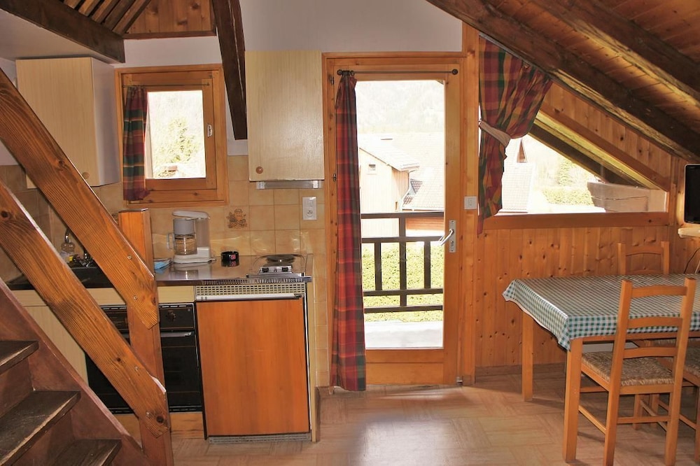 Studio (Mezzanine - Cleaning fee not included) photo 2