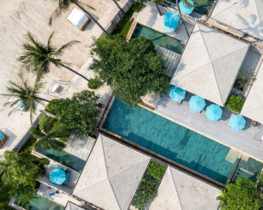 Avani Two Bedroom Beachfront Pool Villa photo 2