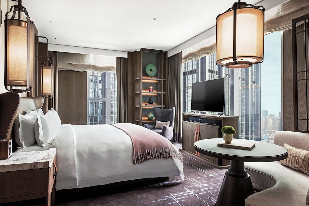 Suite, 1 Bedroom, City View