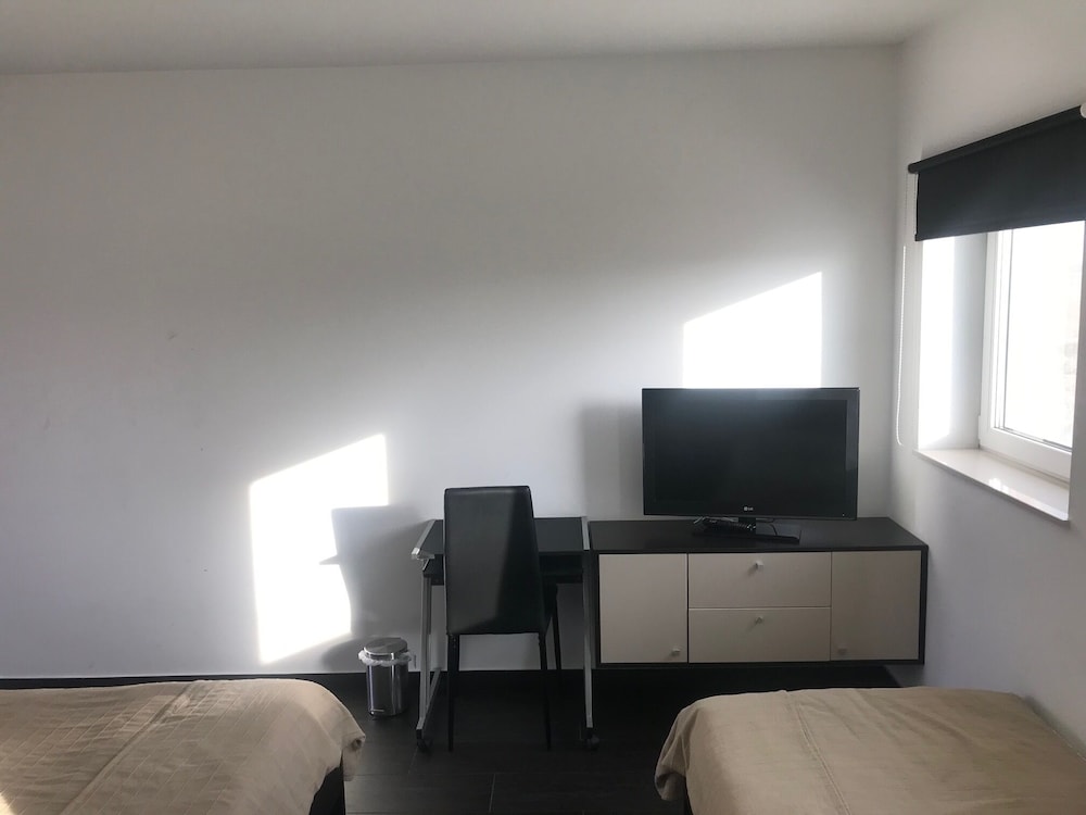 Standard Triple Room (T1) photo 3