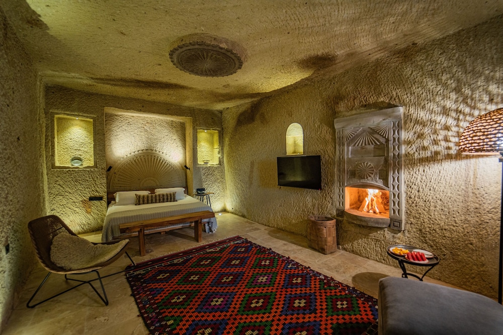Elite Suite - Photo 8