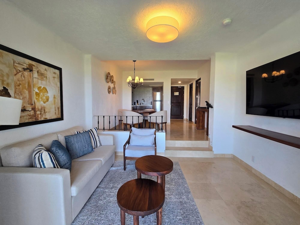 Master One Bedroom Suite