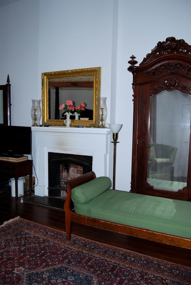 Premium Room, 1 Queen Bed (Cannon) photo 3