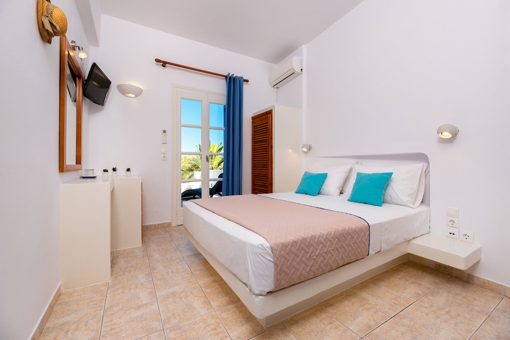 Double Room, Hot Tub, Sea View