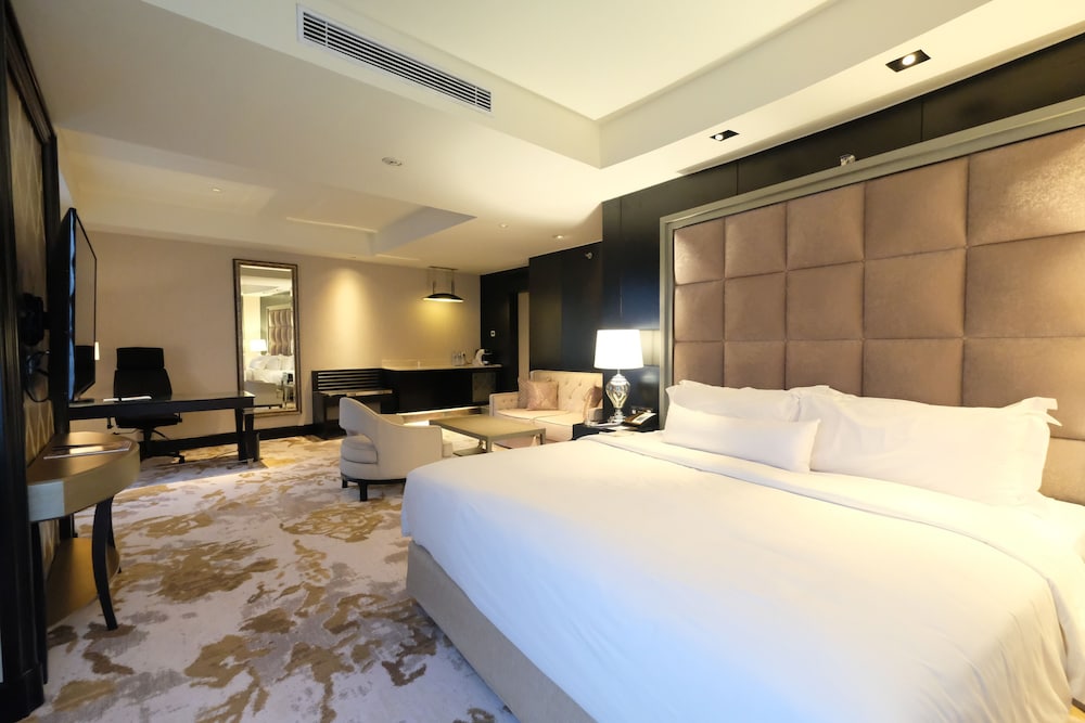Studio Suite (Free Minibar & Newly Renovated) - Photo 3