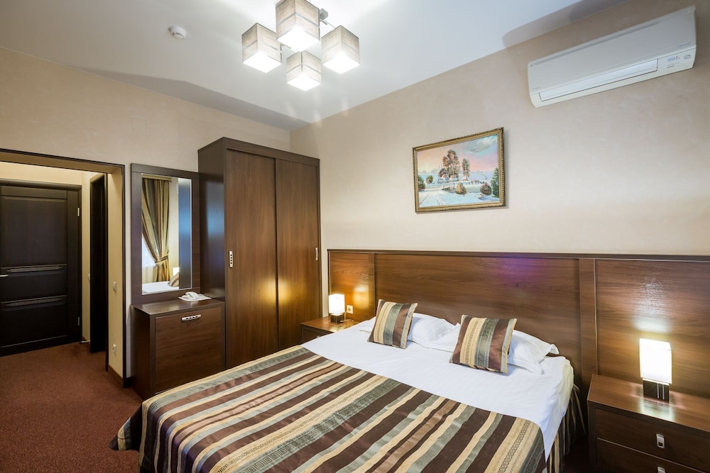 Standard Double Room photo 2