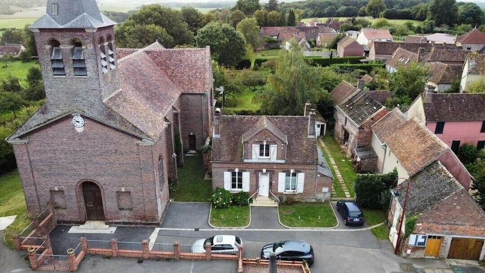 Basic Single Room, Ensuite, Garden View (Chambre grise) photo 3