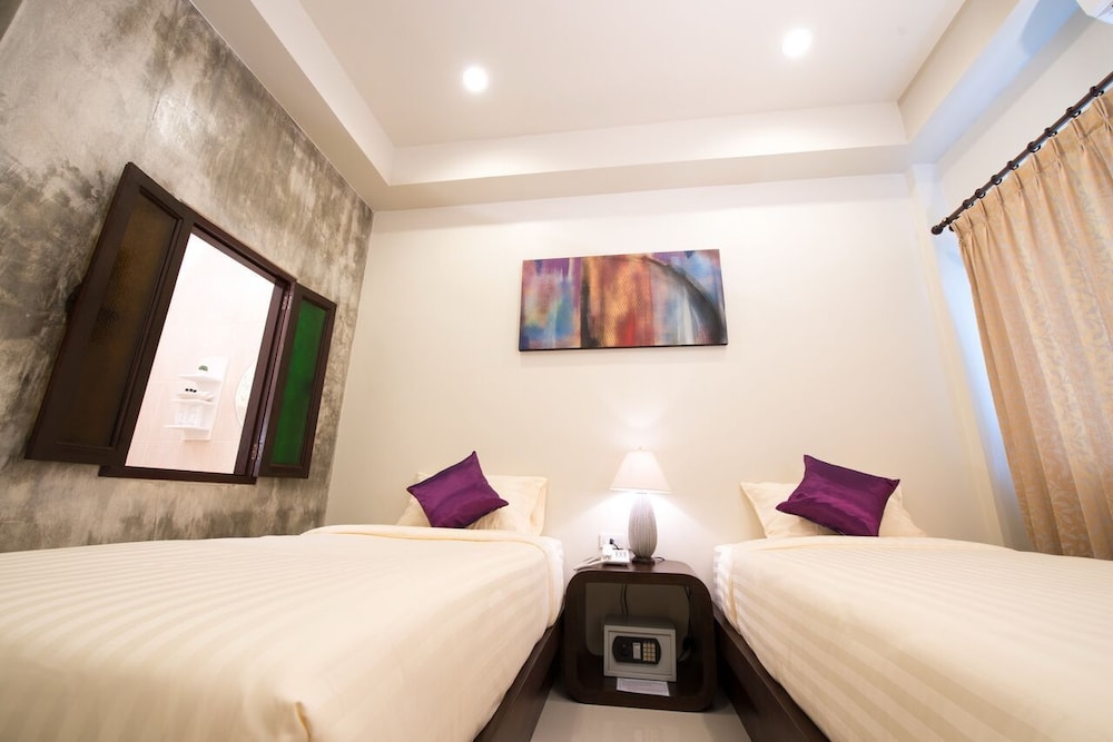 Superior Twin Room photo 2