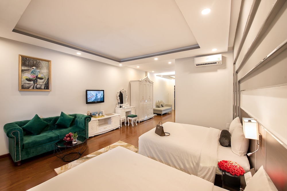 Suite, City View photo 2