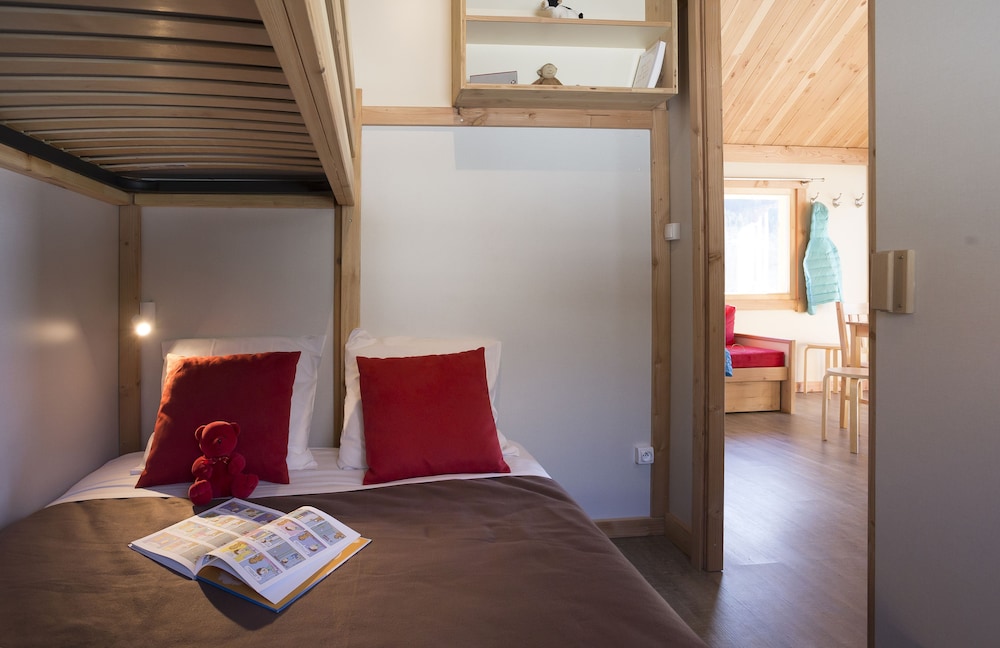 Chalet (Montana) photo 1