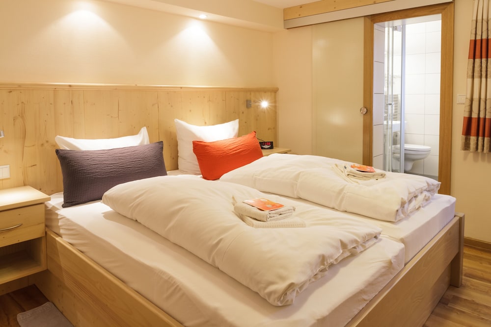 Standard Double Room photo 1