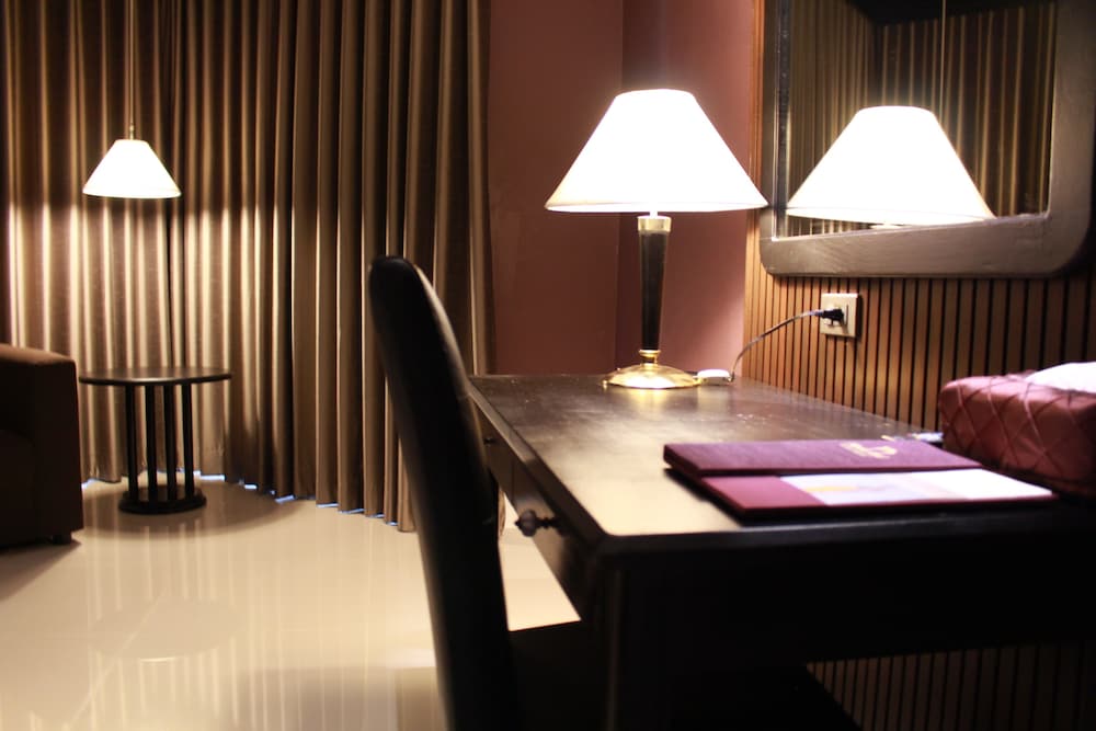 Design Deluxe photo 3
